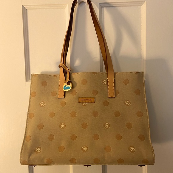 Dooney & Bourke Handbags - Beige Dooney & Bourke tote bag